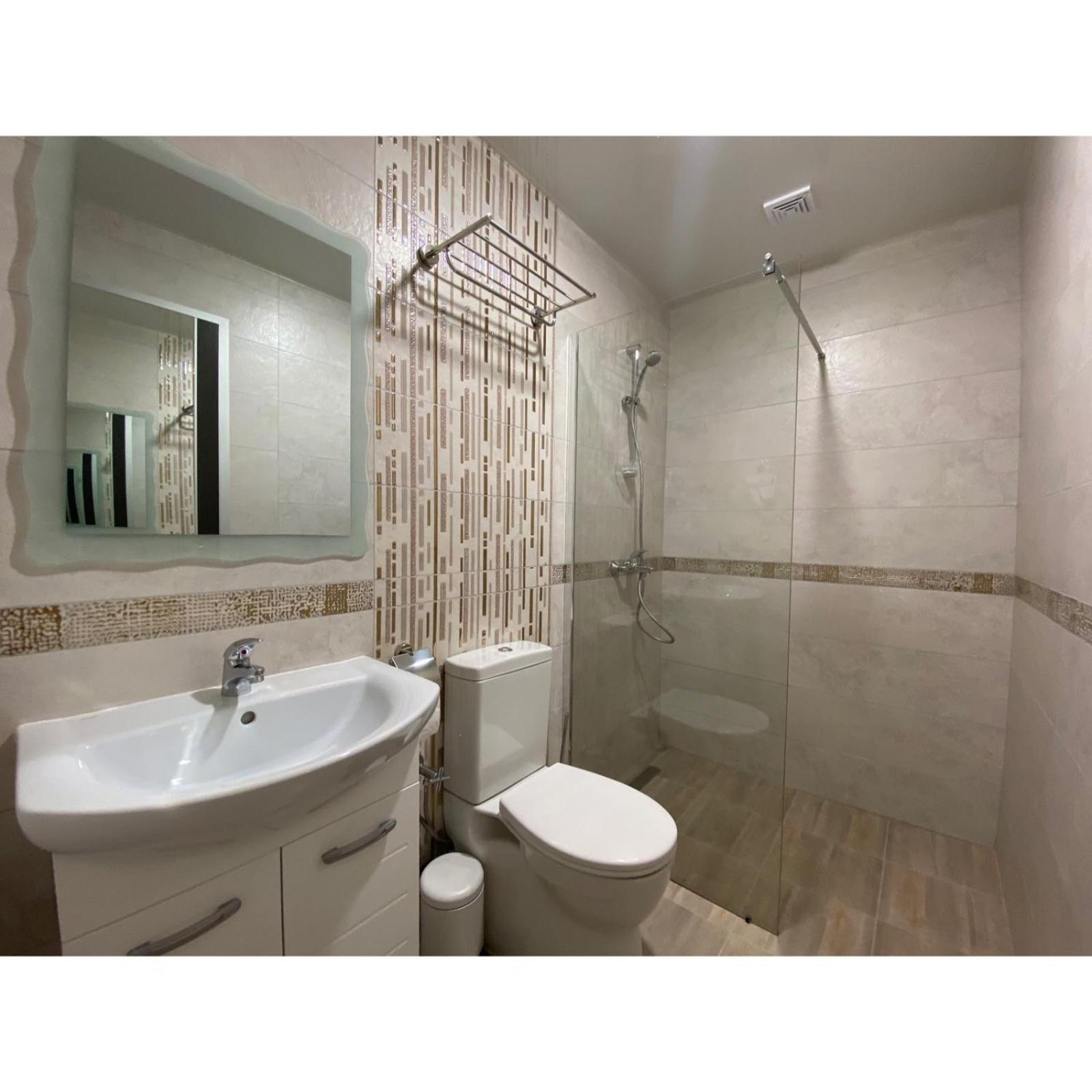Comfort Guest Rooms カザンラク 部屋 写真